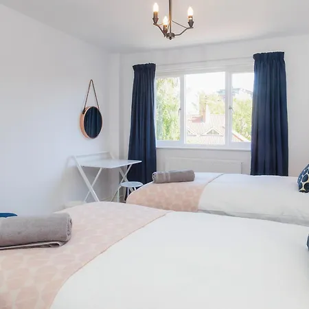 Malt Shovel Court - Uk2770